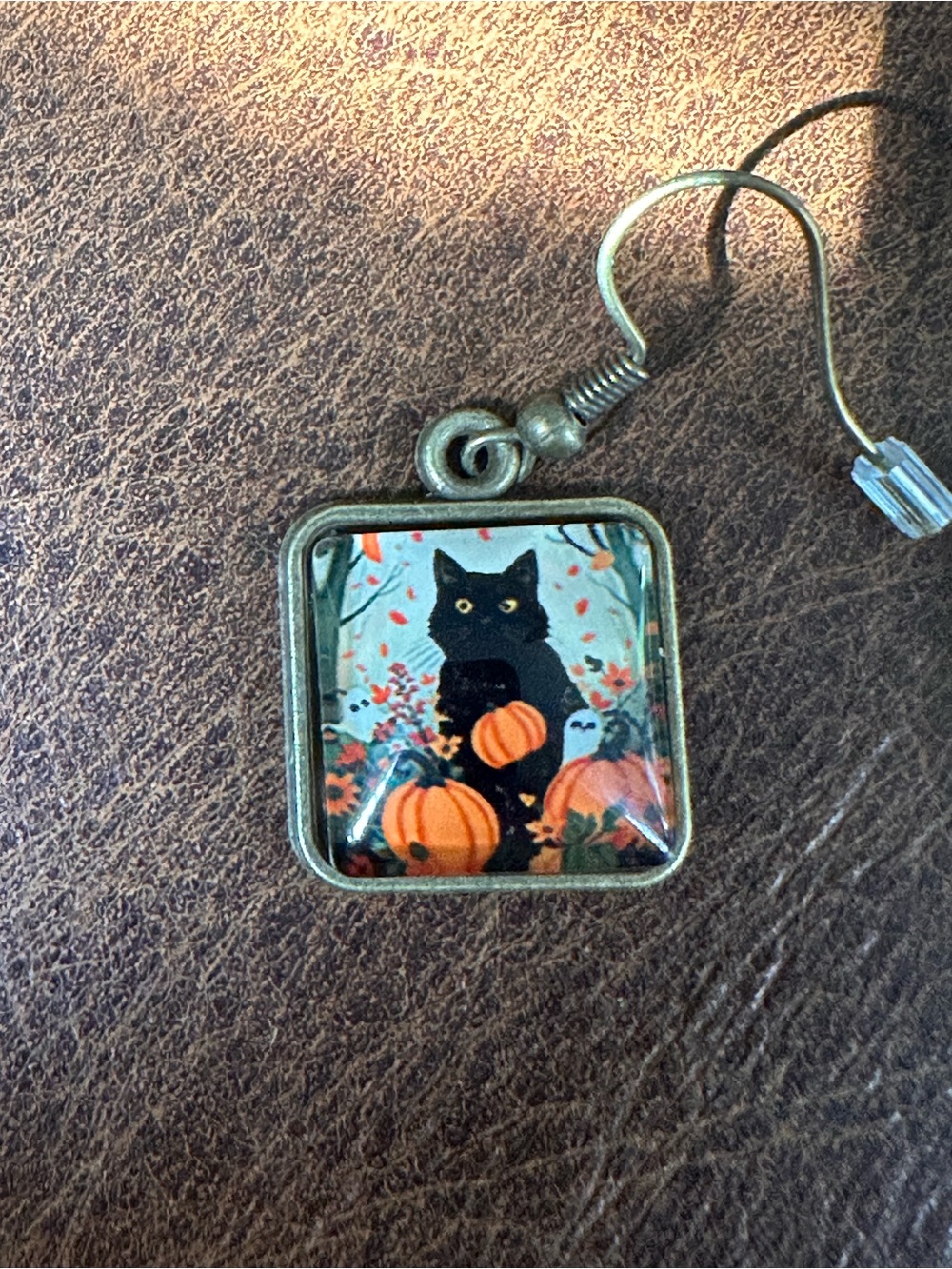 Black Cat Pumpkin Pendant pierced Earrings Autumn Cat